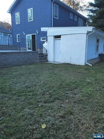 13 Roger Avenue Wanaque NJ 07420