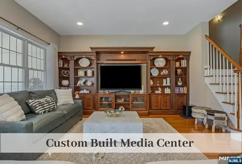 80 W Prospect Street Waldwick NJ 07463