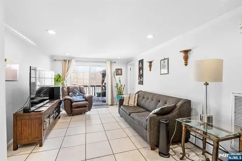 406 Kinderkamack Road River Edge NJ 07661