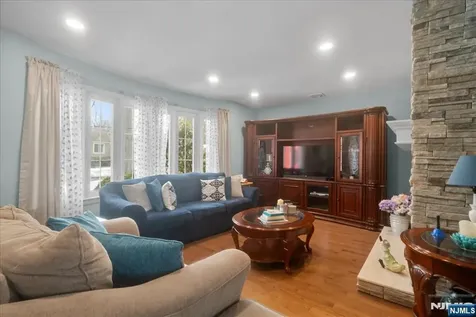 149 Allen Street Hackensack NJ 07601