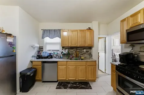 76 Heckel Street Belleville NJ 07109