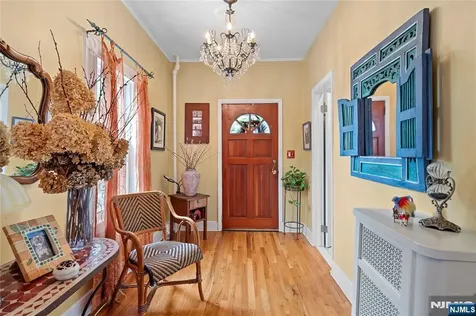 5 Leo Terrace Bloomfield NJ 07003