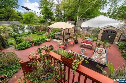 5 Leo Terrace Bloomfield NJ 07003