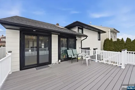 32 Luhman Terrace Secaucus NJ 07094