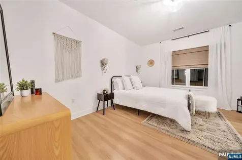 111 Encampment Court Montville Township NJ 07082