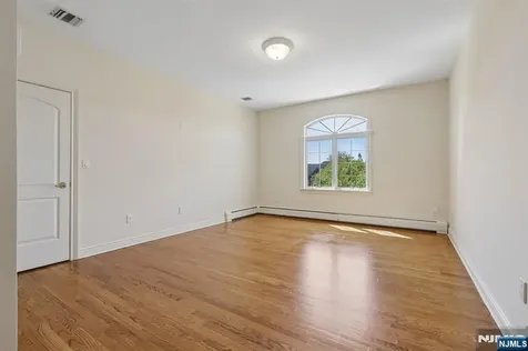 47 Cortland Trail Mahwah NJ 07430