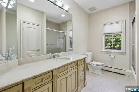 47 Cortland Trail Mahwah NJ 07430