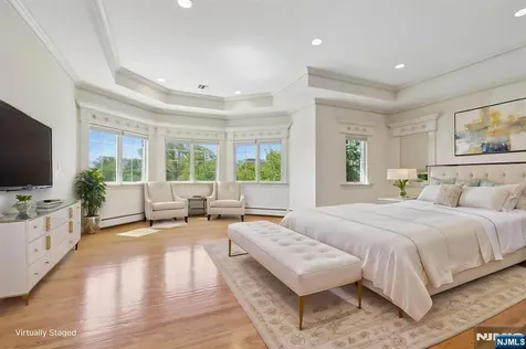 47 Cortland Trail Mahwah NJ 07430