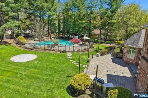 47 Cortland Trail Mahwah NJ 07430