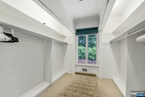 681 Closter Dock Road Closter NJ 07624