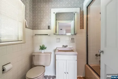 681 Closter Dock Road Closter NJ 07624