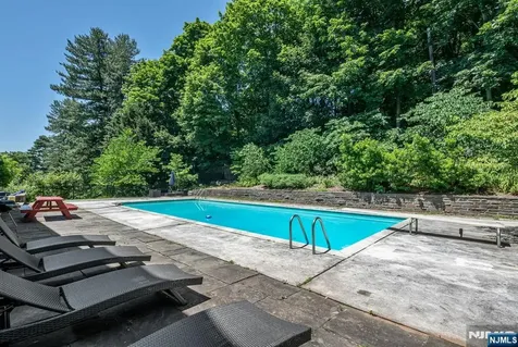 681 Closter Dock Road Closter NJ 07624