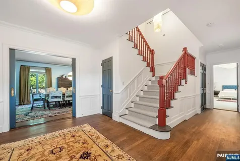 681 Closter Dock Road Closter NJ 07624