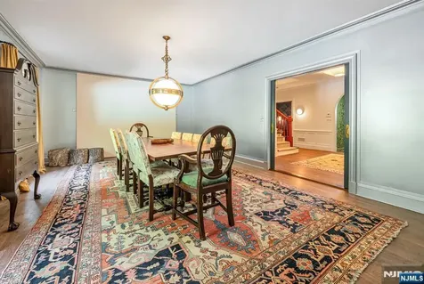 681 Closter Dock Road Closter NJ 07624