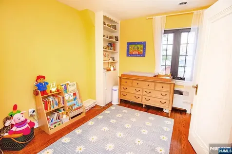 246 Cambridge Avenue Englewood NJ 07631