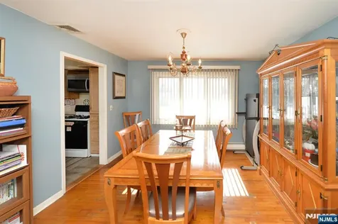 454 E Ridgewood Avenue Paramus NJ 07652