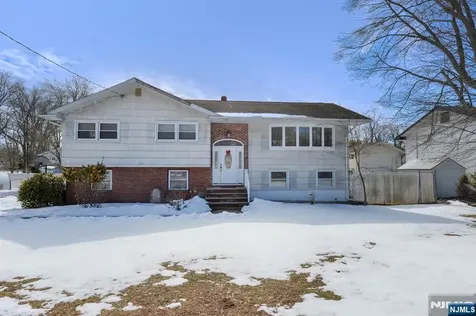 454 E Ridgewood Avenue Paramus NJ 07652