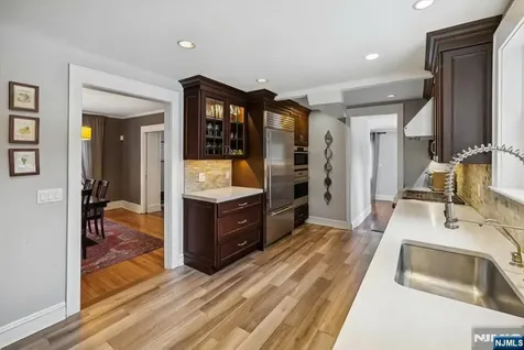138 Chestnut Ridge Road Saddle River NJ 07458