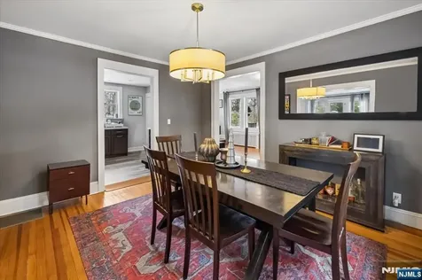 138 Chestnut Ridge Road Saddle River NJ 07458