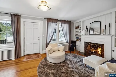 138 Chestnut Ridge Road Saddle River NJ 07458