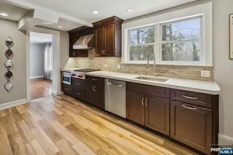 138 Chestnut Ridge Road Saddle River NJ 07458