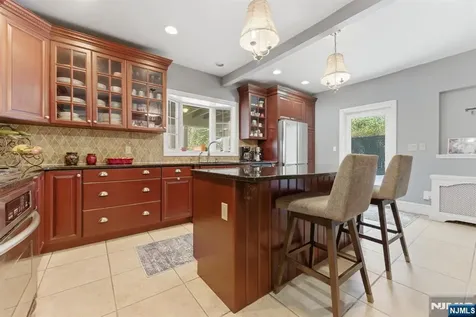 101 E Palisade Avenue Englewood NJ 07631