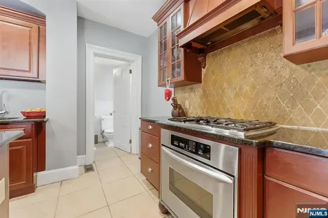 101 E Palisade Avenue Englewood NJ 07631