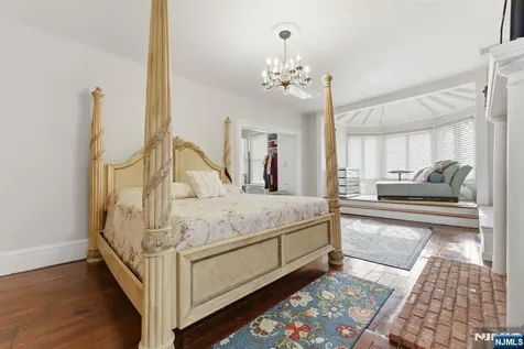 101 E Palisade Avenue Englewood NJ 07631