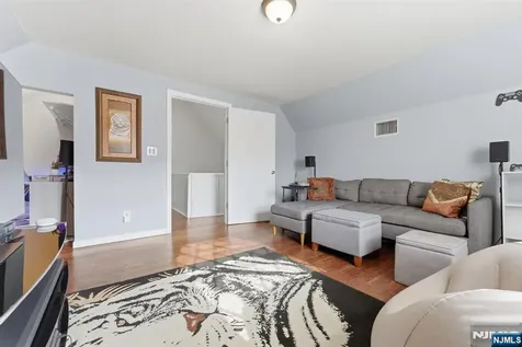 101 E Palisade Avenue Englewood NJ 07631