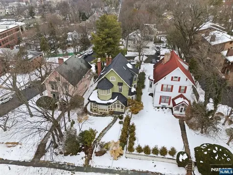 101 E Palisade Avenue Englewood NJ 07631