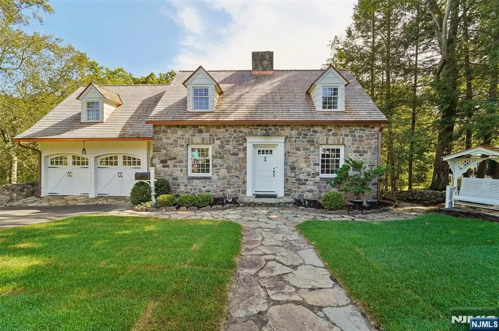 755 W Saddle River Road Ho-ho-kus NJ 07423
