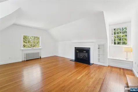 755 W Saddle River Road Ho-ho-kus NJ 07423