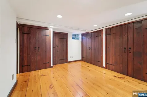 755 W Saddle River Road Ho-ho-kus NJ 07423