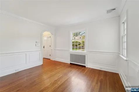 755 W Saddle River Road Ho-ho-kus NJ 07423