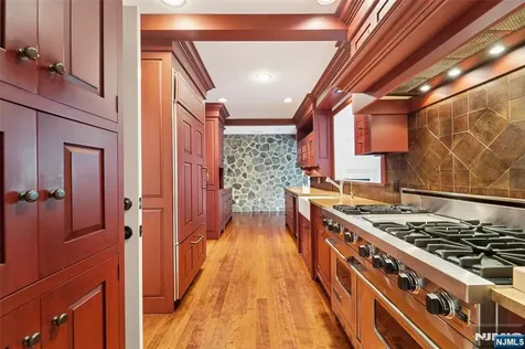 755 W Saddle River Road Ho-ho-kus NJ 07423
