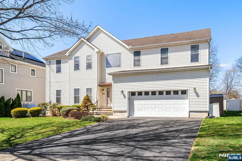 238 Park Avenue Teaneck NJ 07666