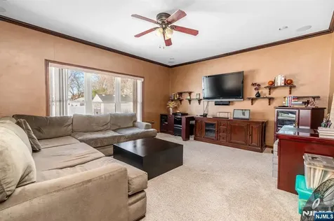 238 Park Avenue Teaneck NJ 07666
