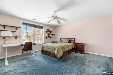 238 Park Avenue Teaneck NJ 07666