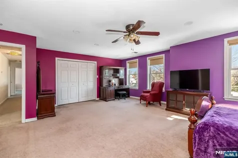 238 Park Avenue Teaneck NJ 07666
