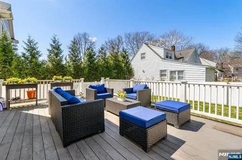 238 Park Avenue Teaneck NJ 07666