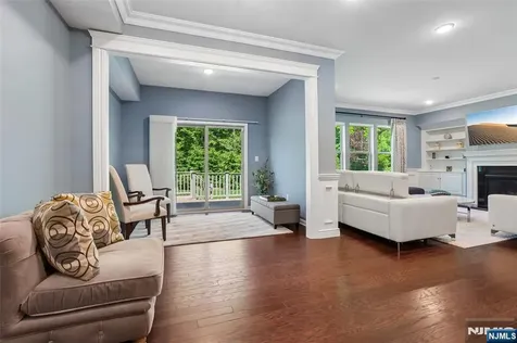 10 Winfield Drive Woodcliff Lake NJ 07677