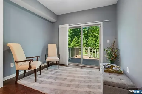 10 Winfield Drive Woodcliff Lake NJ 07677