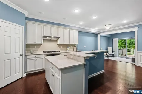 10 Winfield Drive Woodcliff Lake NJ 07677