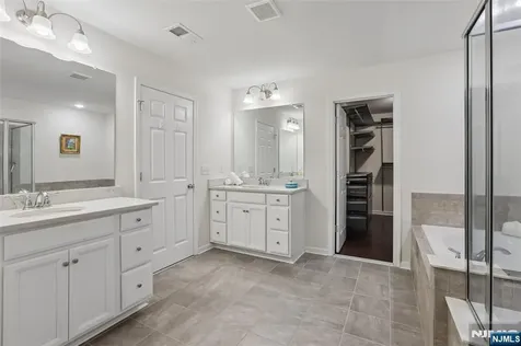 10 Winfield Drive Woodcliff Lake NJ 07677