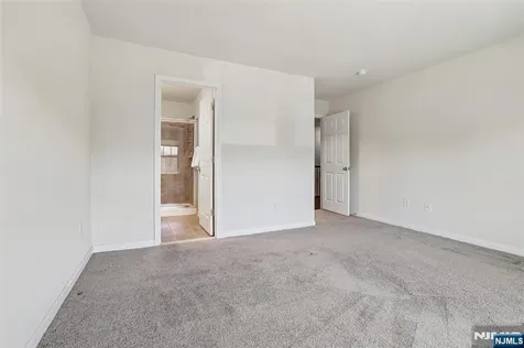 10 Winfield Drive Woodcliff Lake NJ 07677