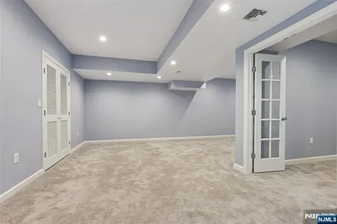 10 Winfield Drive Woodcliff Lake NJ 07677