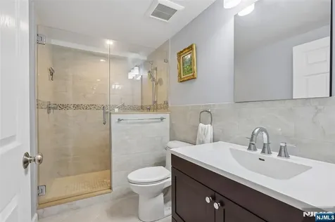 10 Winfield Drive Woodcliff Lake NJ 07677