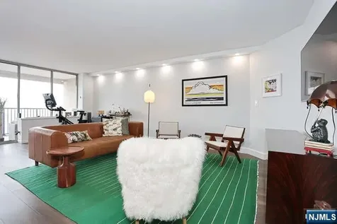 6 Horizon Road Fort Lee NJ 07024