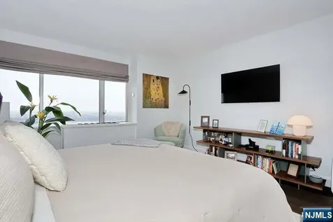 6 Horizon Road Fort Lee NJ 07024
