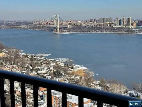6 Horizon Road Fort Lee NJ 07024